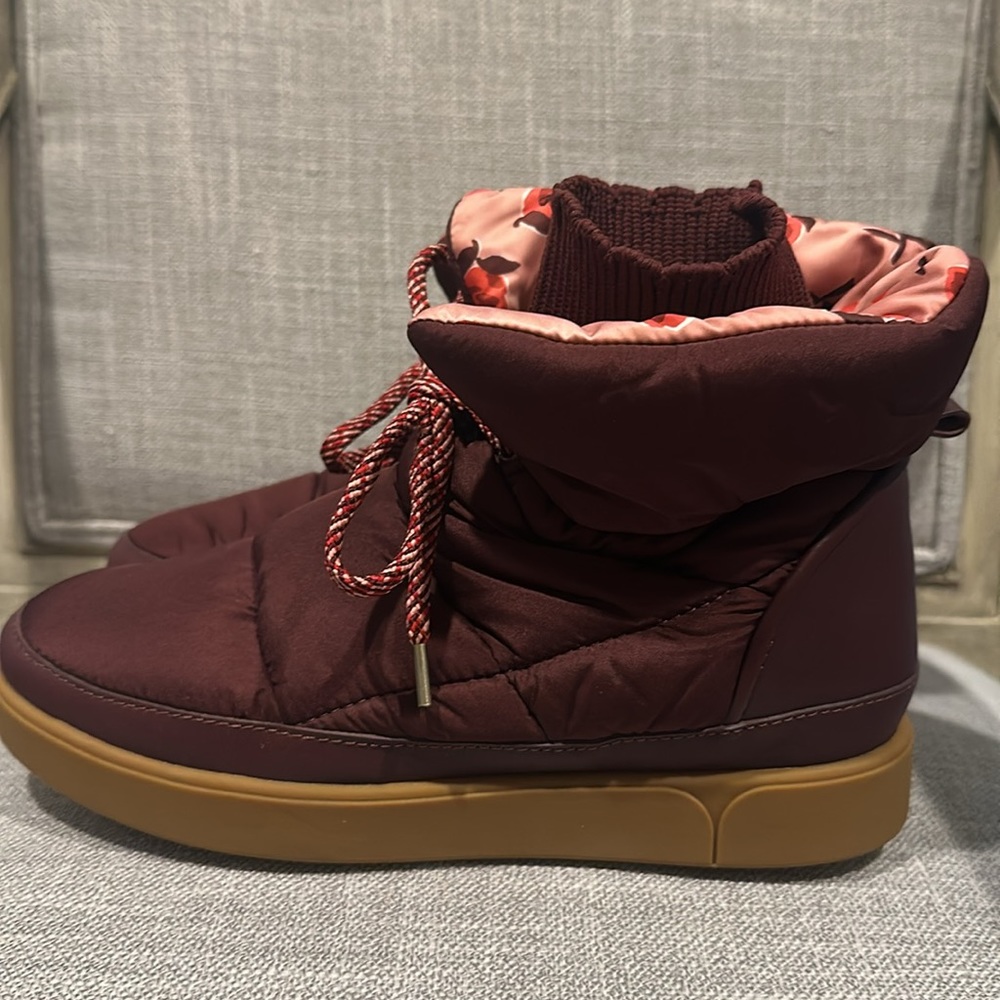 NEW-Kate Spade ♠️ Cocoon Snow Boots. Size 8.5B - Picture 6 of 16